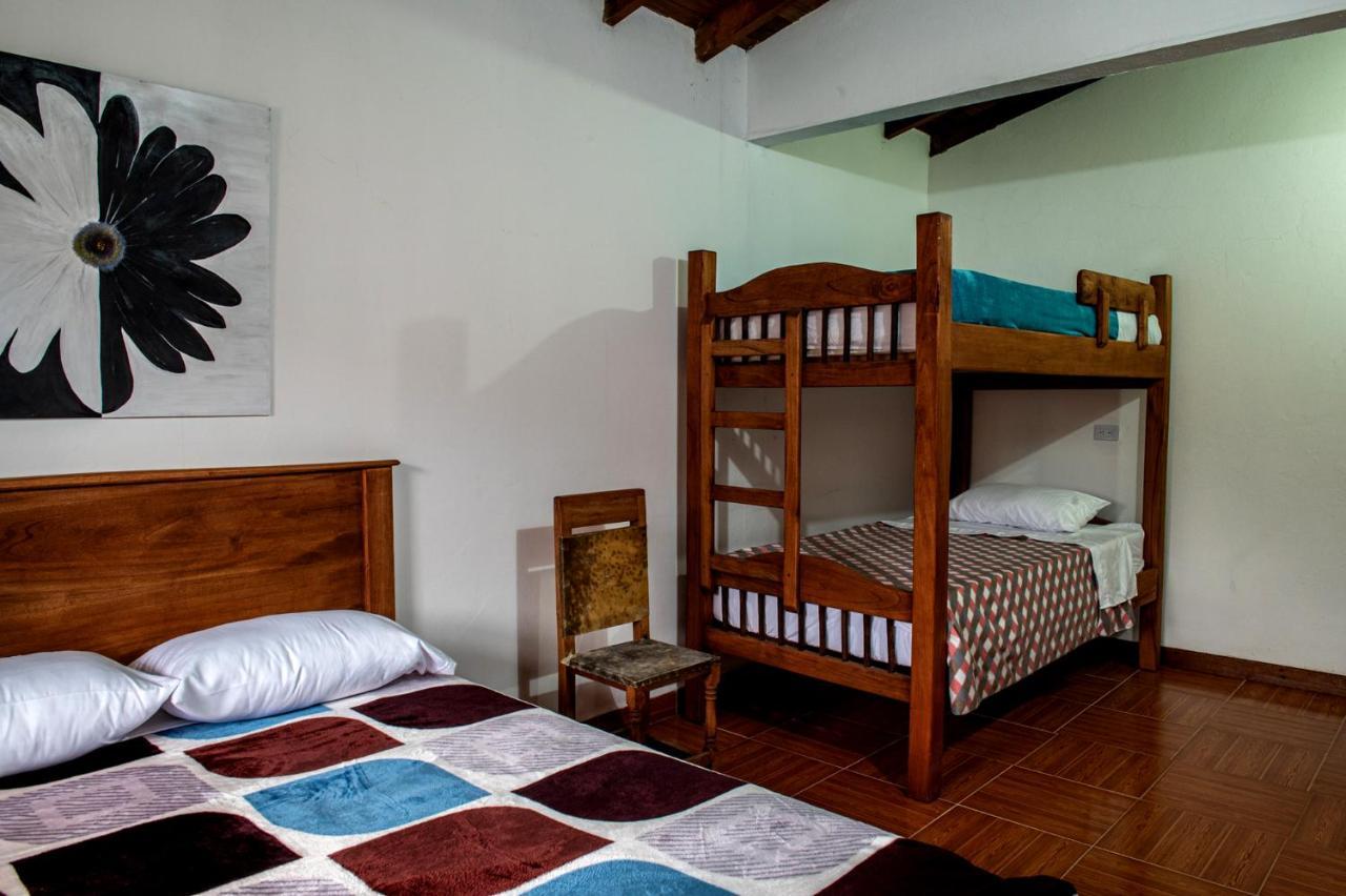 Cafe Racer Hostel Хардін Екстер'єр фото