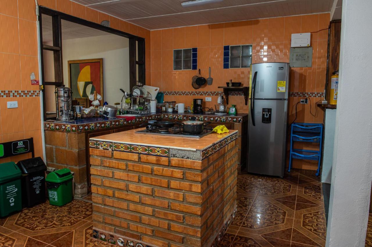 Cafe Racer Hostel Хардін Екстер'єр фото