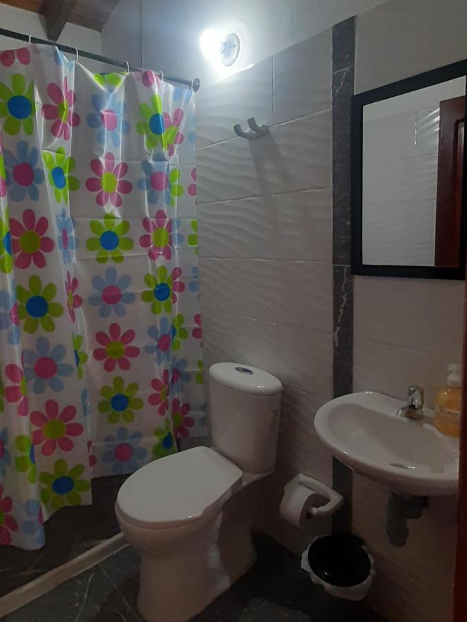 Cafe Racer Hostel Хардін Номер фото